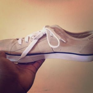 Polo shoes